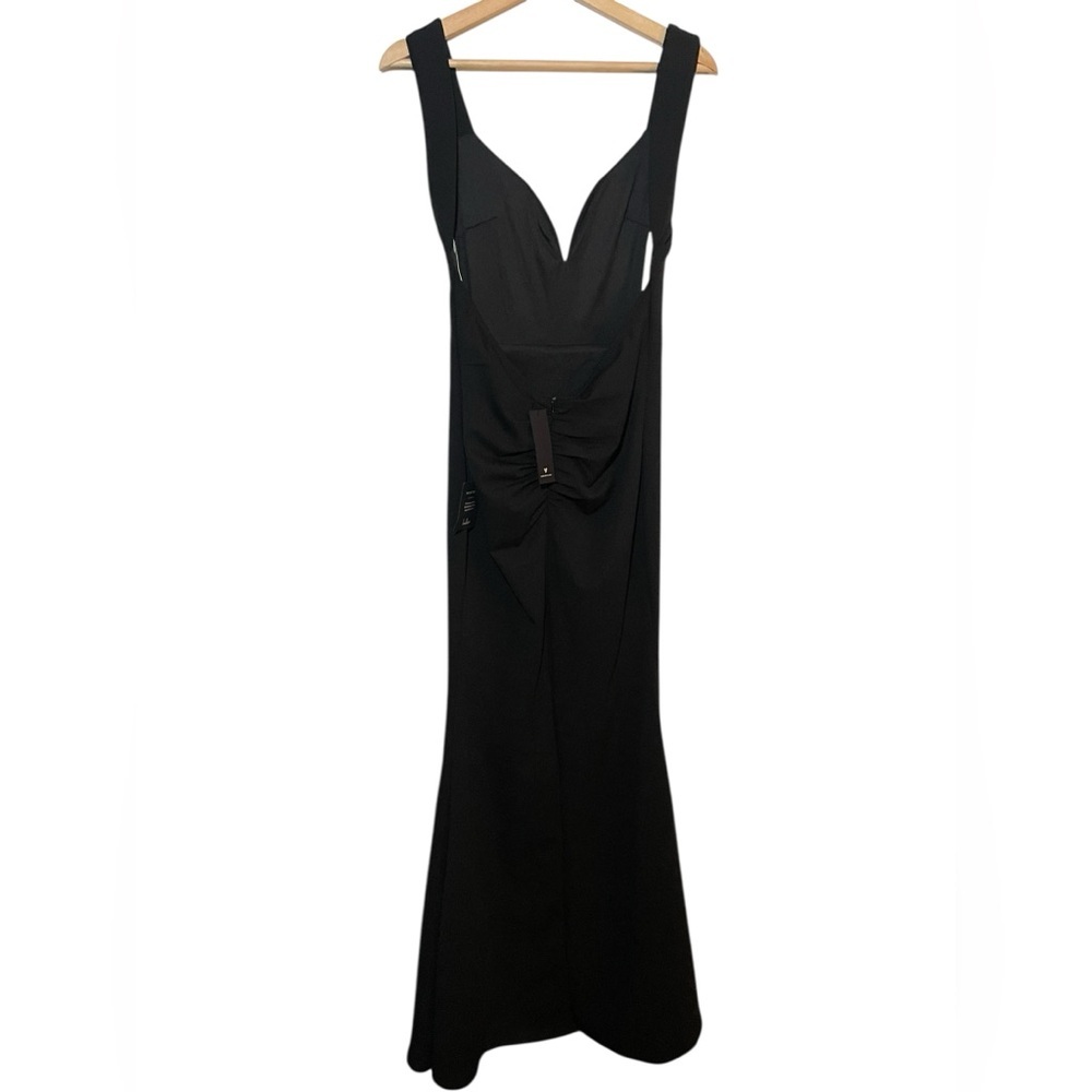 Lulus Black Backless Mermaid Maxi Dress NWT Size M Formal Evening Gown - Picture 5 of 6